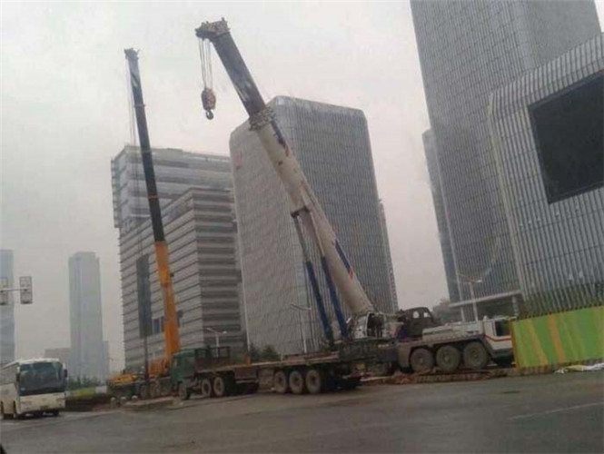 青田县吊车随车吊出租电话多少