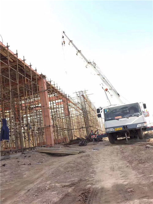 青田县吊车作业的安全注意事项有哪些？